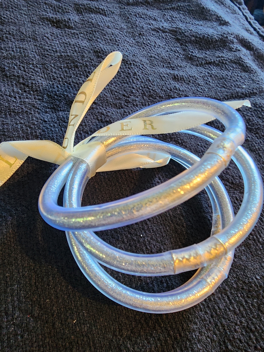 Plunder Iridescent Silver Hoop Jelly Bracelet 4 Pc Set